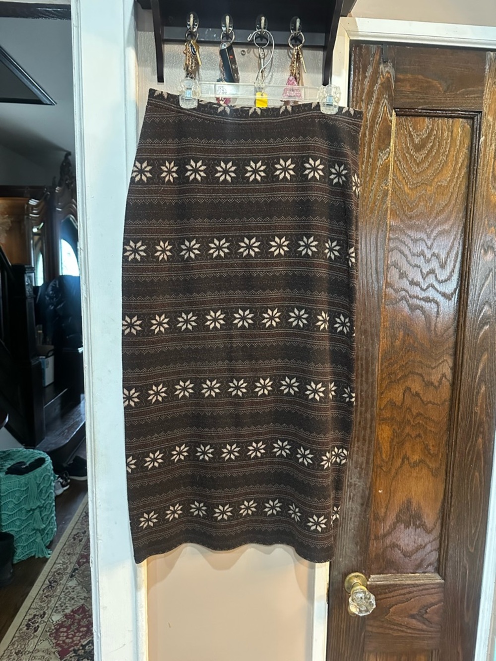 Brown Patterned Knit Pencil Skirt with Cream Motif
